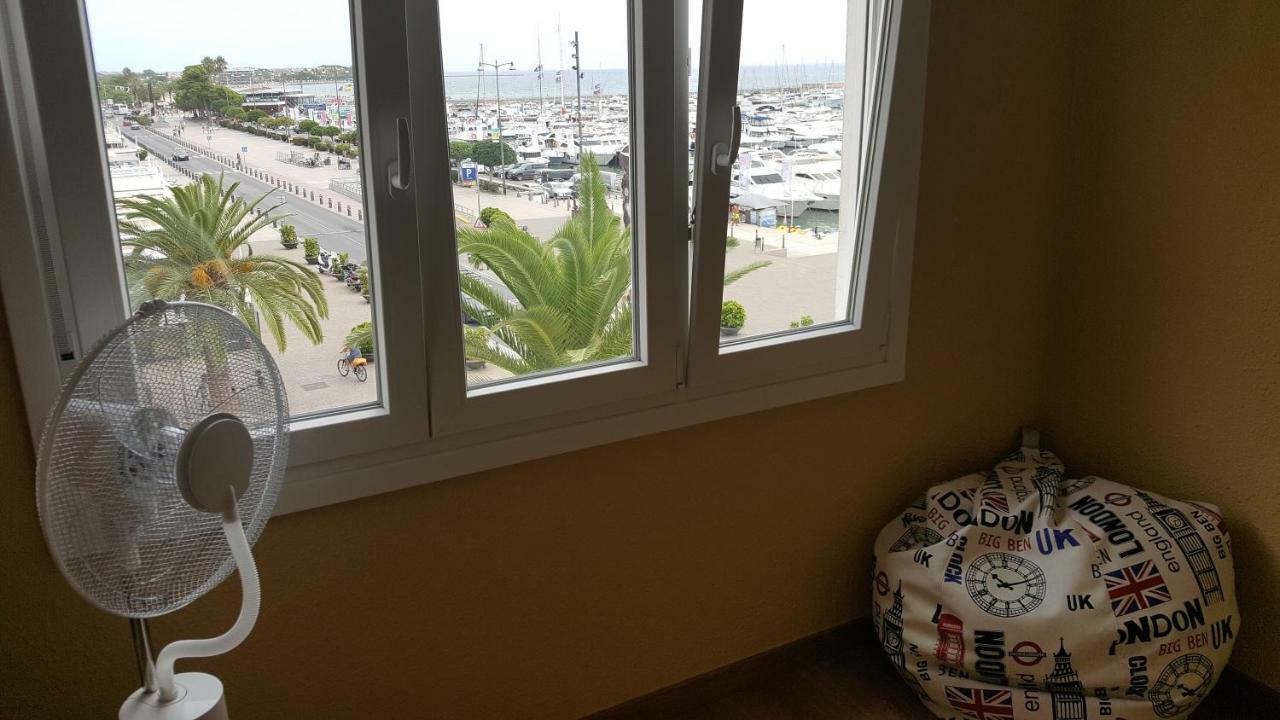 Marina Port